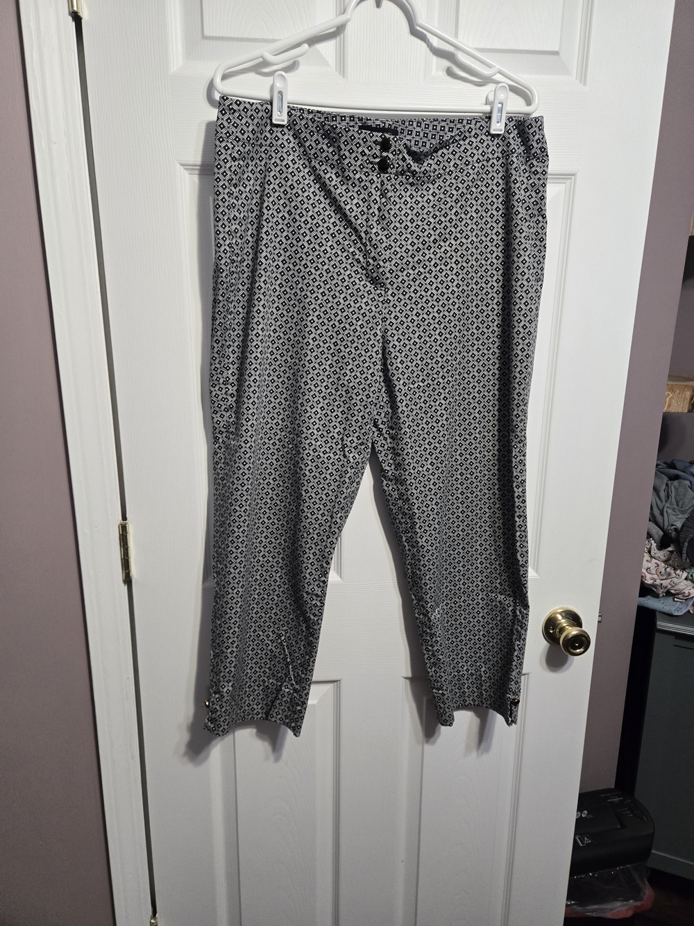 Talbots Black & White Geometric  Crop Pants